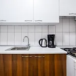 Studio Flat With Lovely Backyard In Nisantasi Istanbul