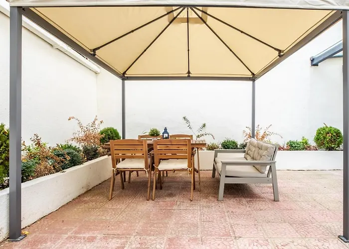 Studio Flat With Lovely Backyard In Nisantasi Lägenhet Istanbul